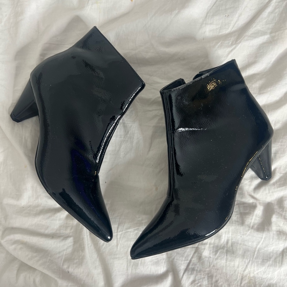 Black patent leather ankle boots with pointed toe and 3.5" heel